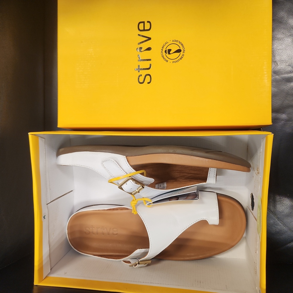 Nwt strive leather white adjustable sandals slides